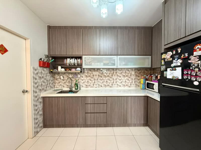 Apartment for Rent at Seri Kasturi Apartments - Annie Kho - Kitchen - PropertyGuru.com.my