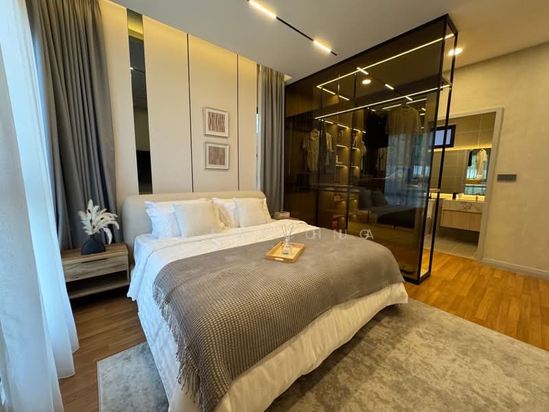 Condominium for Sale at Oaka Residences - Steve Ong - Bedroom - PropertyGuru.com.my