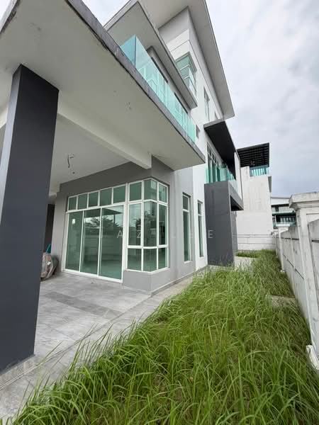 Cluster House for Sale in Skudai (Johor) - Jaz Lee - PropertyGuru.com.my