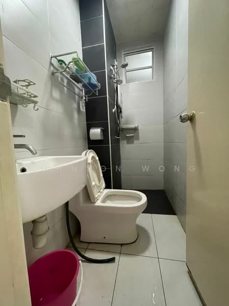 Apartment for Rent at Nusa Heights (Nusa Puncak) - Johnson Wong - Bathroom - PropertyGuru.com.my