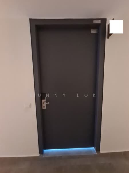 Service Residence for Sale at Suasana @ Utropolis - Sunny Lok - Entrance - PropertyGuru.com.my