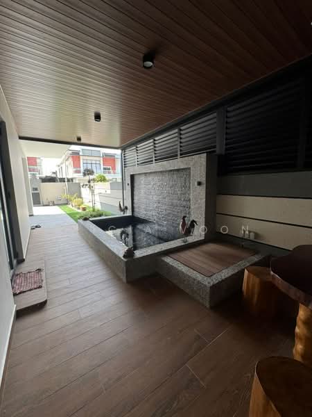 Rumah Berkembar untuk Dijual di Taman Gaya (Ulu Tiram) - Alicia Voon - Exterior - PropertyGuru.com.my