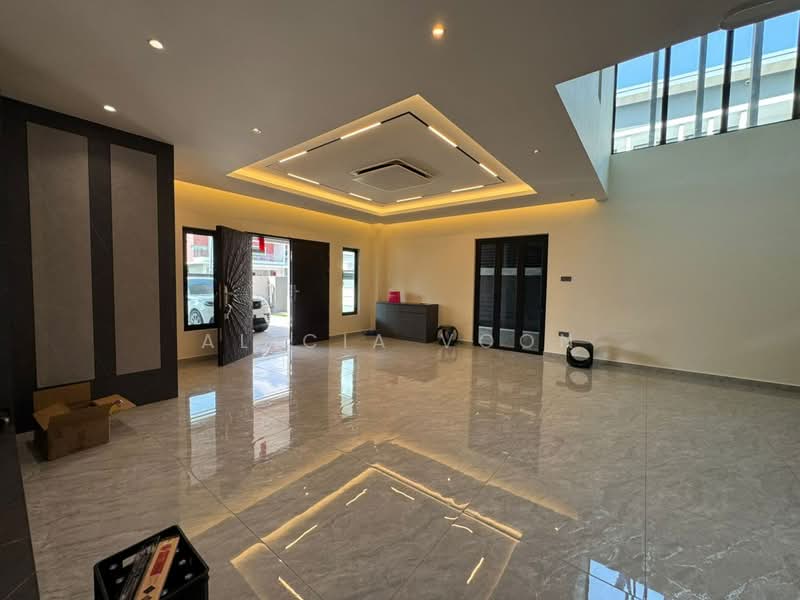 Rumah Berkembar untuk Dijual di Taman Gaya (Ulu Tiram) - Alicia Voon - Entrance - PropertyGuru.com.my
