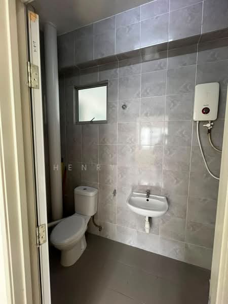Apartment for Rent at Vesta View - Henry Tan - Bathroom - PropertyGuru.com.my