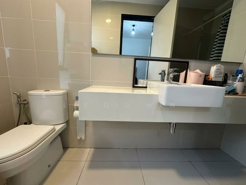 Rumah Berkembar untuk Dijual di Iskandar Puteri (Nusajaya) (Johor) - Lee Qiu Wen - Bathroom - PropertyGuru.com.my
