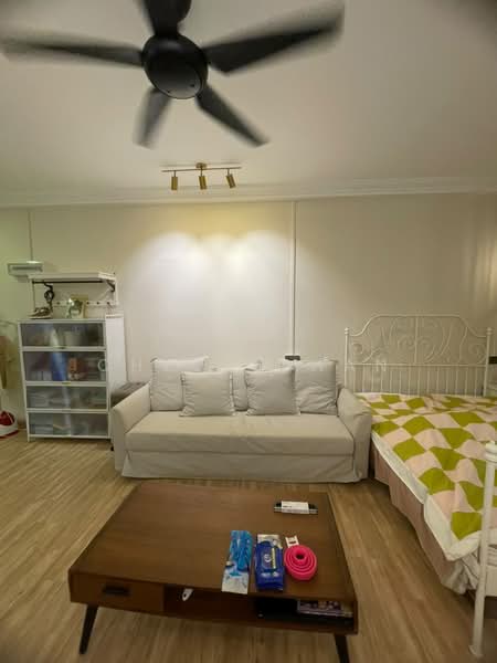 Servis Apartment untuk Disewa di The Netizen - Chloe Chan - Living Room - PropertyGuru.com.my