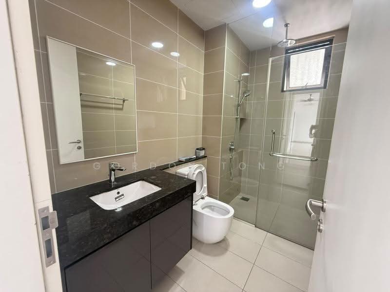 Service Residence for Sale at The Park Sky Residence - Gordon Tong - Bathroom - PropertyGuru.com.my