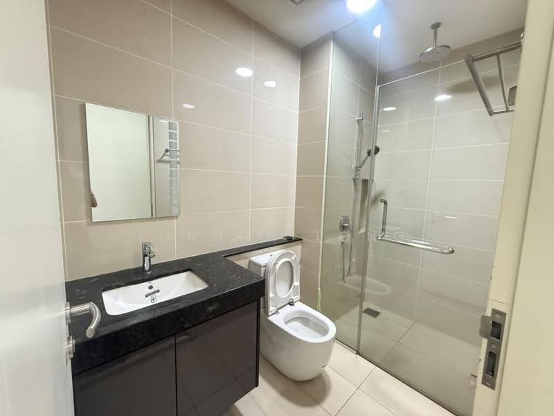 Service Residence for Sale at The Park Sky Residence - Gordon Tong - Bathroom - PropertyGuru.com.my