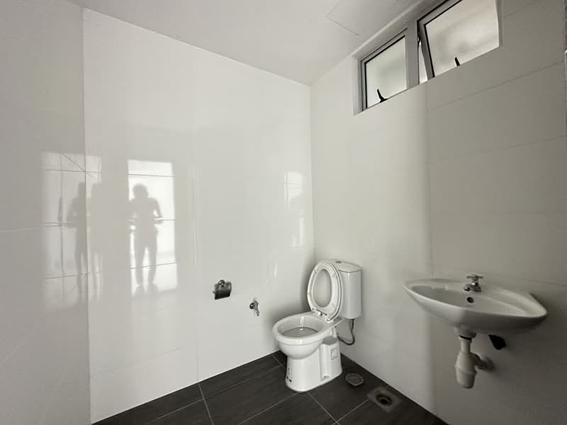 Servis Apartment untuk Dijual di Molek Pulai - Eliin Loo - PropertyGuru.com.my