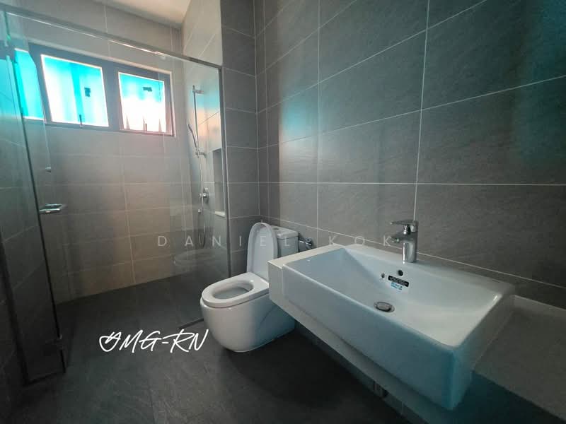 Bungalow for Sale in Setia Eco Park (Setia Alam) - Daniel Kok - Bathroom - PropertyGuru.com.my