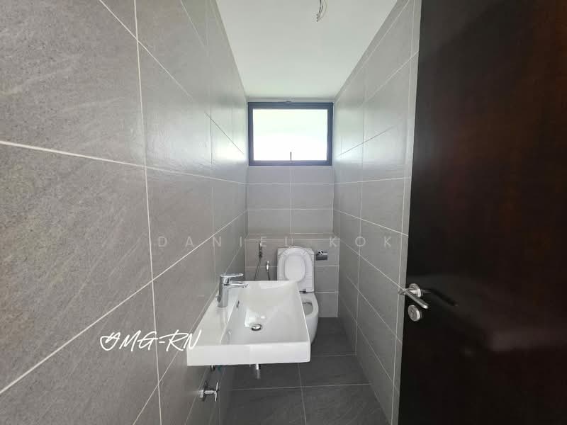 Bungalow for Sale in Setia Eco Park (Setia Alam) - Daniel Kok - Bathroom - PropertyGuru.com.my