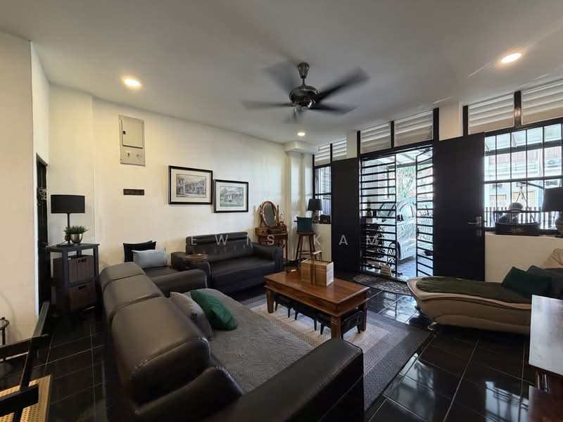 Rumah Teres 2 Tingkat untuk Dijual di George Town (Penang) - Lewis Kam - Living Room - PropertyGuru.com.my