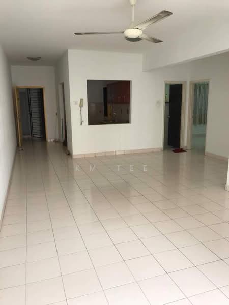 Kondominium untuk Disewa di Sri Putramas - KM Tee - Living Room - PropertyGuru.com.my