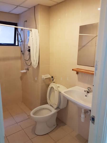 Kondominium untuk Disewa di Sri Putramas - KM Tee - Bathroom - PropertyGuru.com.my