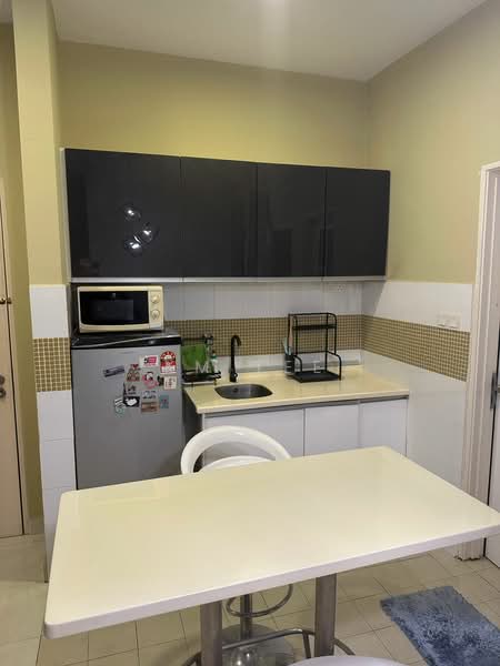 Condominium for Rent at Metropolitan Square - KM Tee - Kitchen - PropertyGuru.com.my