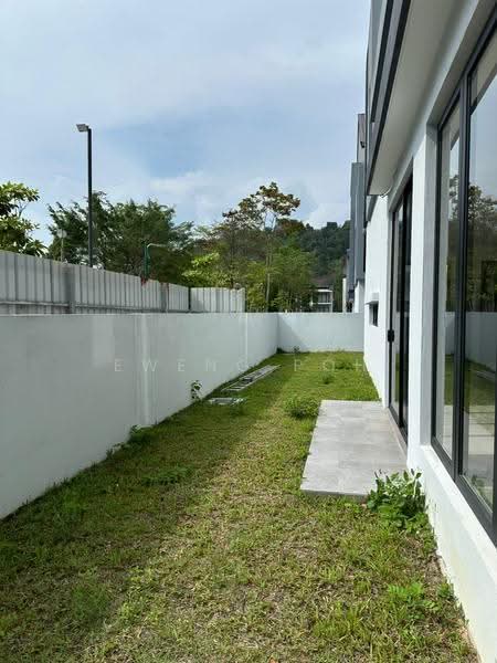 Semi-Detached House for Sale in Ampang (Selangor) - Eweng Poh - Exterior - PropertyGuru.com.my