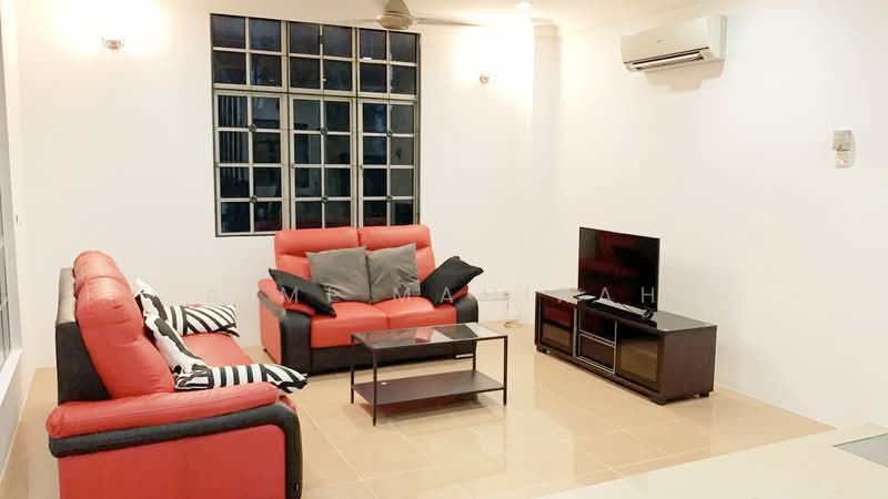 Bungalow House for Sale in Sungai Buloh (Selangor) - Aimi Mahirah - Living Room - PropertyGuru.com.my