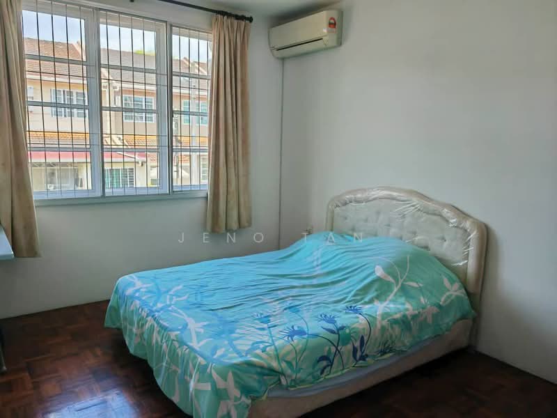 2-storey Terraced House for Rent in Kuching (Sarawak) - Jeno Tan - Bedroom - PropertyGuru.com.my