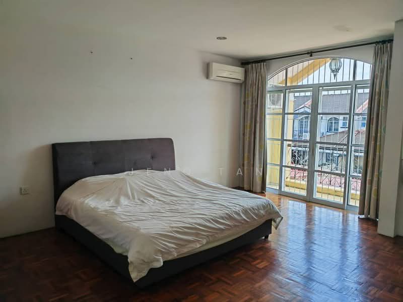 2-storey Terraced House for Rent in Kuching (Sarawak) - Jeno Tan - Bedroom - PropertyGuru.com.my