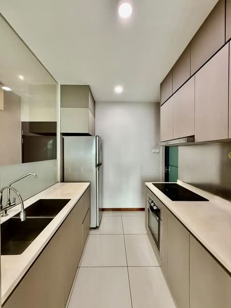 Servis Apartment untuk Disewa di Crescent Bay Suites (Teluk Bayu) - Nikko Soh - Kitchen - PropertyGuru.com.my