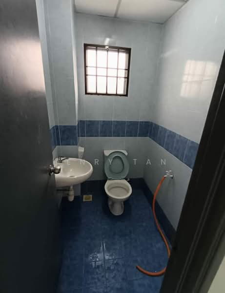 Pangsapuri untuk Disewa di Green Villa - Henry Tan - Bathroom - PropertyGuru.com.my