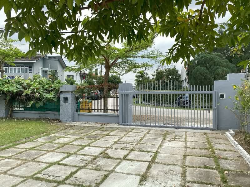 Bungalow for Sale in Teluk Pulai (Klang) - Eric Siew - Exterior - PropertyGuru.com.my