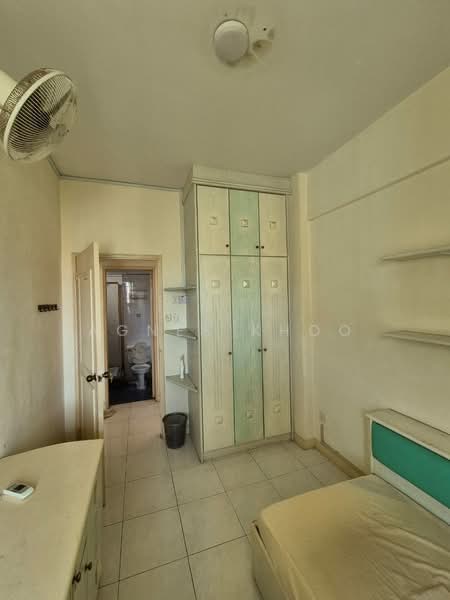 Kondominium untuk Disewa di Gold Coast Resort Condominium - Agnes Khoo - Bedroom - PropertyGuru.com.my