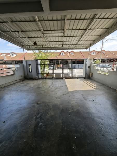 2-storey Terraced House for Sale in Taman Menglembu Impiana Adril (Menglembu) - Sam . - Exterior - PropertyGuru.com.my