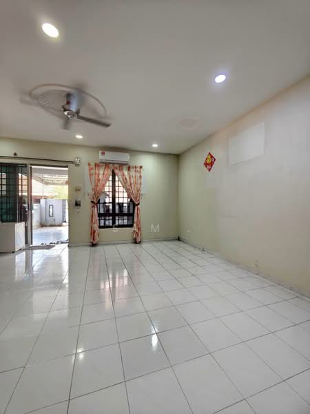 2-storey Terraced House for Sale in Taman Menglembu Impiana Adril (Menglembu) - Sam . - Living Room - PropertyGuru.com.my