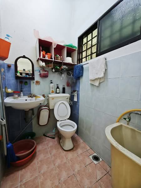 2-storey Terraced House for Sale in Taman Menglembu Impiana Adril (Menglembu) - Sam . - PropertyGuru.com.my