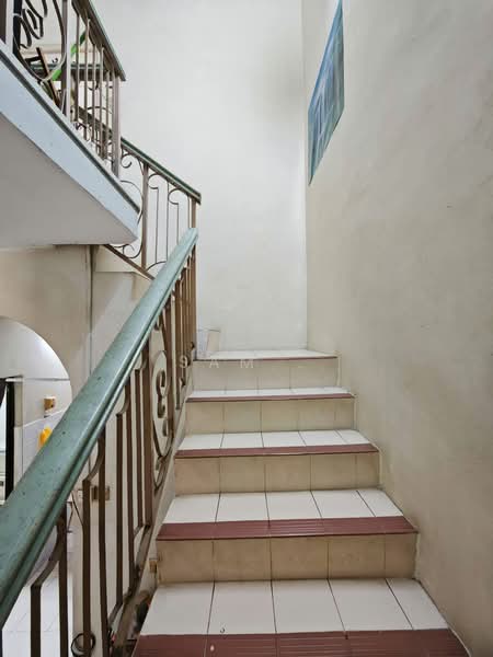 2-storey Terraced House for Sale in Taman Menglembu Impiana Adril (Menglembu) - Sam . - PropertyGuru.com.my