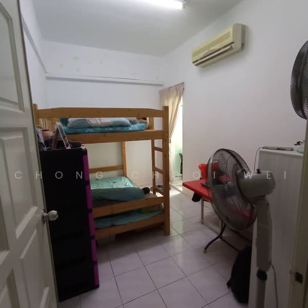Pangsapuri untuk Dijual di Halaman Kristal - Chong Chooi Wei - Bedroom - PropertyGuru.com.my