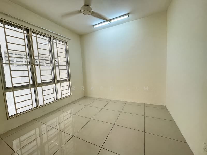 Kondominium untuk Dijual di Platinum Lake PV 20 - Gerrard Lim - Interior - PropertyGuru.com.my