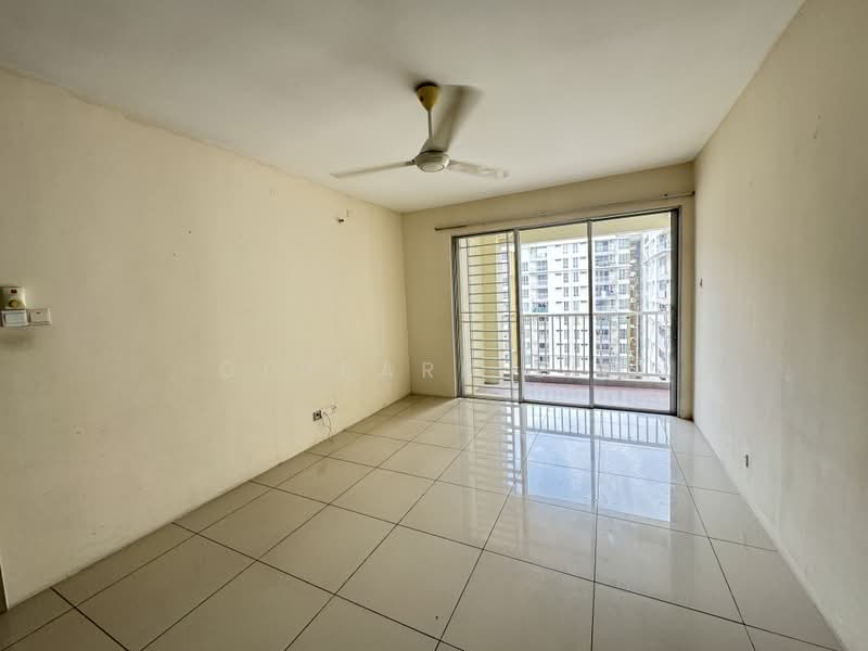 Kondominium untuk Dijual di Platinum Lake PV 20 - Gerrard Lim - Balcony - PropertyGuru.com.my