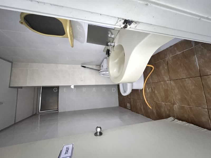 Condominium for Sale at Platinum Lake PV 15 - Gerrard Lim - Bathroom - PropertyGuru.com.my