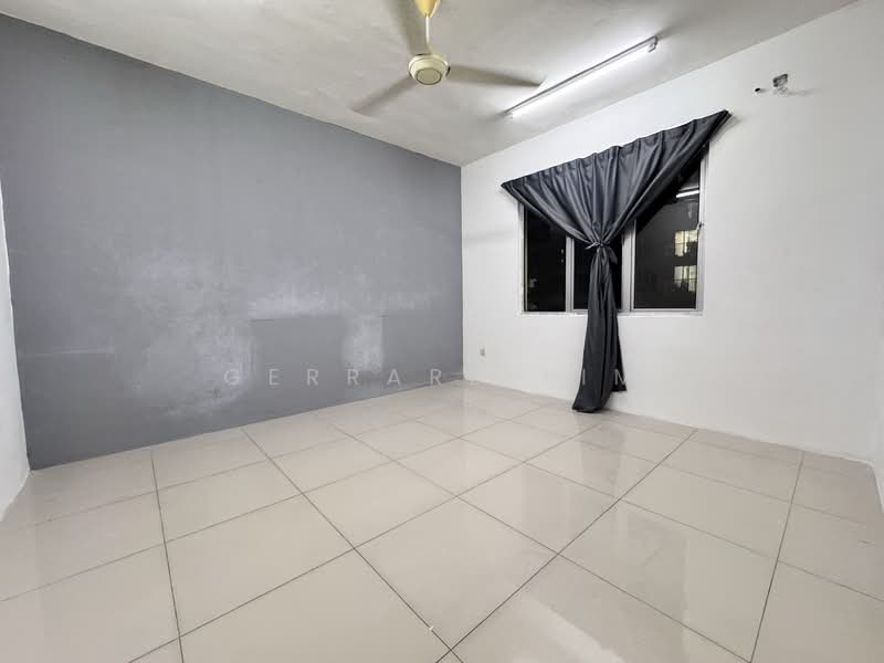 Condominium for Sale at Platinum Lake PV 15 - Gerrard Lim - Interior - PropertyGuru.com.my