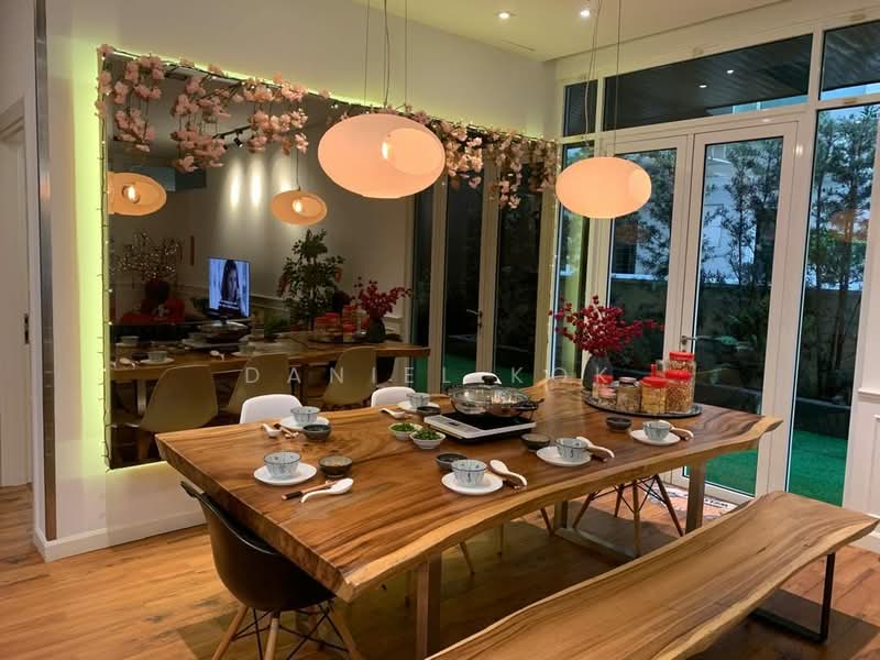 Bungalow for Sale in Setia Eco Park (Setia Alam) - Daniel Kok - Dining Room - PropertyGuru.com.my