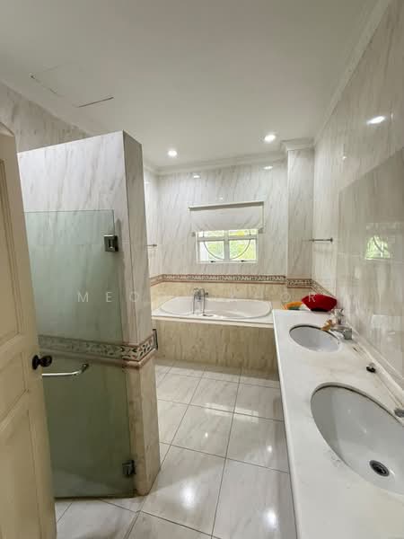 Bungalow for Sale in Shah Alam (Selangor) - Meoon Khor - PropertyGuru.com.my