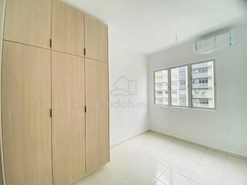 Condominium for Rent at Residensi Adelia 4 - Henry Tan - Bedroom - PropertyGuru.com.my