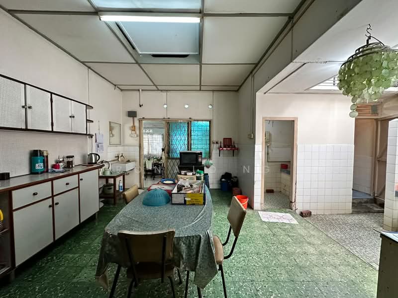 Rumah Berkembar untuk Dijual di Pulau Tikus (Penang) - Ronald Ng - Kitchen - PropertyGuru.com.my