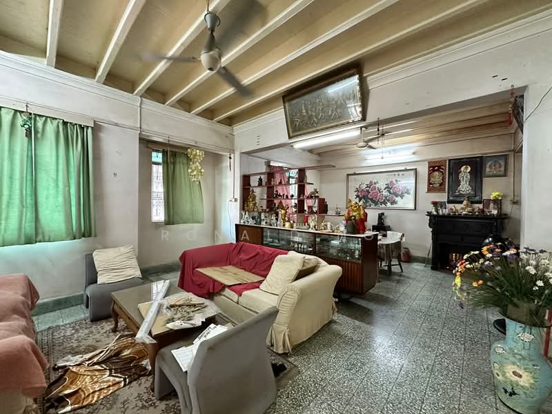 Rumah Berkembar untuk Dijual di Pulau Tikus (Penang) - Ronald Ng - Living Room - PropertyGuru.com.my