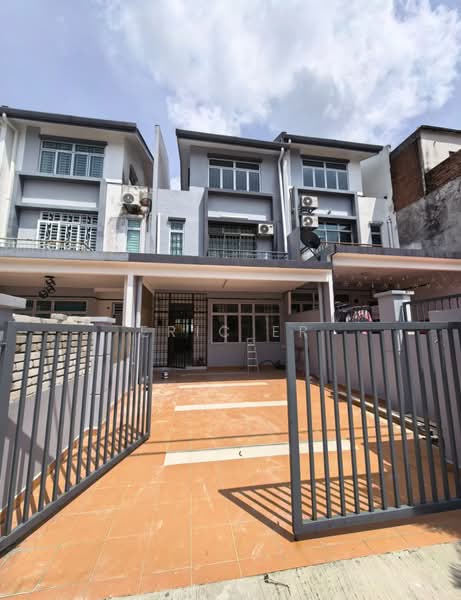 3-storey Terraced House for Sale in Taman Pulai Mutiara (Iskandar Puteri (Nusajaya)) - Eric Er - PropertyGuru.com.my