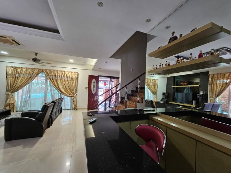 Rumah Berkembar untuk Dijual di Kuala Lumpur (Kuala Lumpur) - YP Tan - Living Room - PropertyGuru.com.my