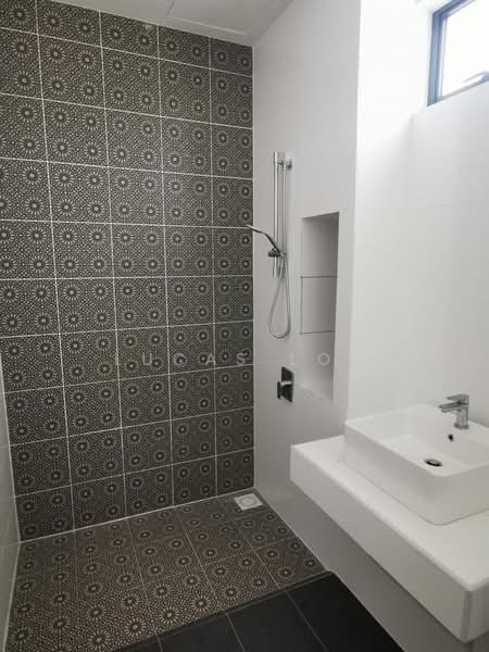 Semi-Detached House for Sale in Kuala Selangor (Selangor) - Lucas Loh - Bathroom - PropertyGuru.com.my
