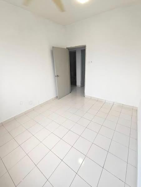 Pangsapuri untuk Dijual di Denai Nusantara Apartment - Dolphine Ong - Interior - PropertyGuru.com.my