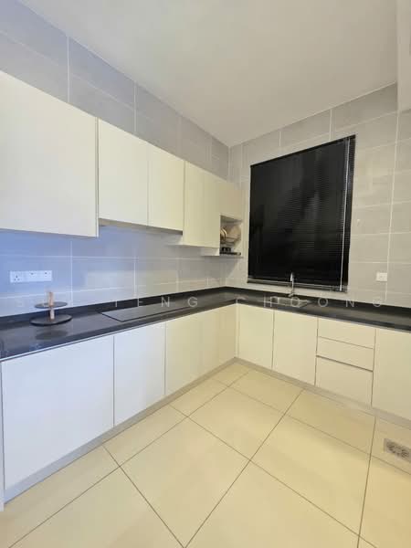 Servis Apartment untuk Disewa di Twin Tower Residence - Suk Teng Choong - Kitchen - PropertyGuru.com.my
