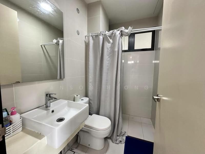 Rumah Berkembar untuk Dijual di Medini (Iskandar Puteri (Nusajaya)) - Anson Hiong - Bathroom - PropertyGuru.com.my