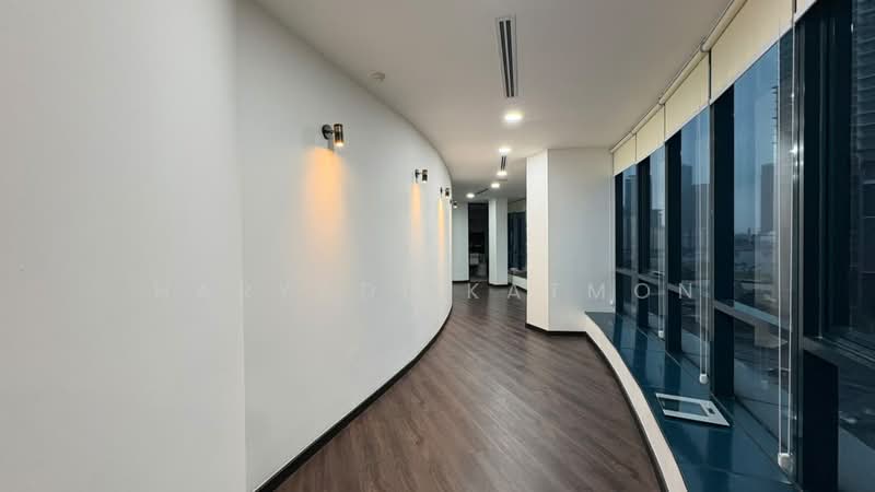 Pejabat untuk Disewa di Taman Bangsar (Bangsar) - Haryadi Katmon - Corridor - PropertyGuru.com.my