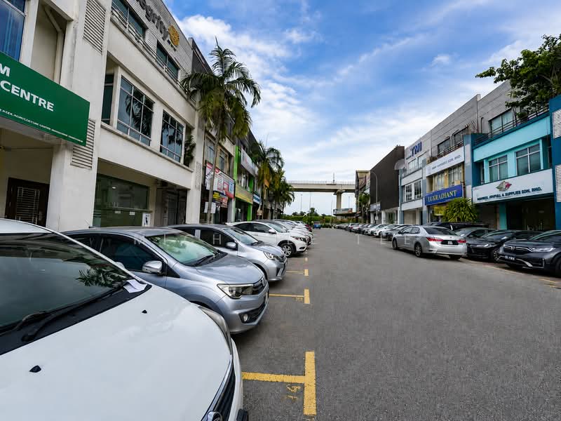 Shop / Office for Rent in Bandar Bukit Tinggi (Klang) - Michelle Tee - Exterior - PropertyGuru.com.my