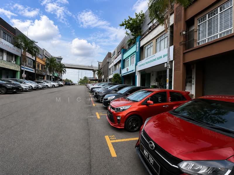 Shop / Office for Rent in Bandar Bukit Tinggi (Klang) - Michelle Tee - Exterior - PropertyGuru.com.my